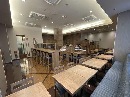 Restaurant/Dining